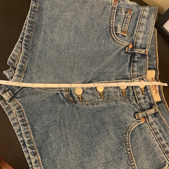 ⚡️SALE⚡️ Vintage Button Fly Shorts - Picture 5 of 5